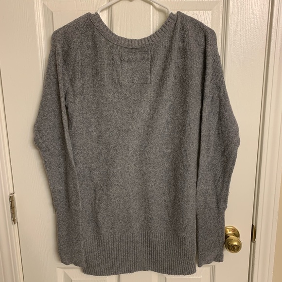 Size small chunky grey Hollister sweater - Picture 4 of 4